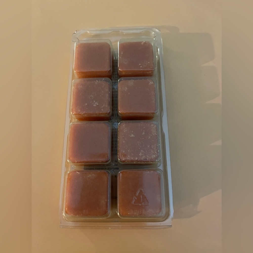 Glade Wax Melts, Spice Things Up Limited Edition, 8 Count 🍁 - Picture 3 of 7